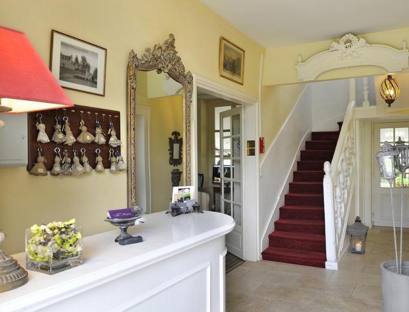 Logis Hotel Villa Marjane Saint-Jean-le-Blanc Εξωτερικό φωτογραφία